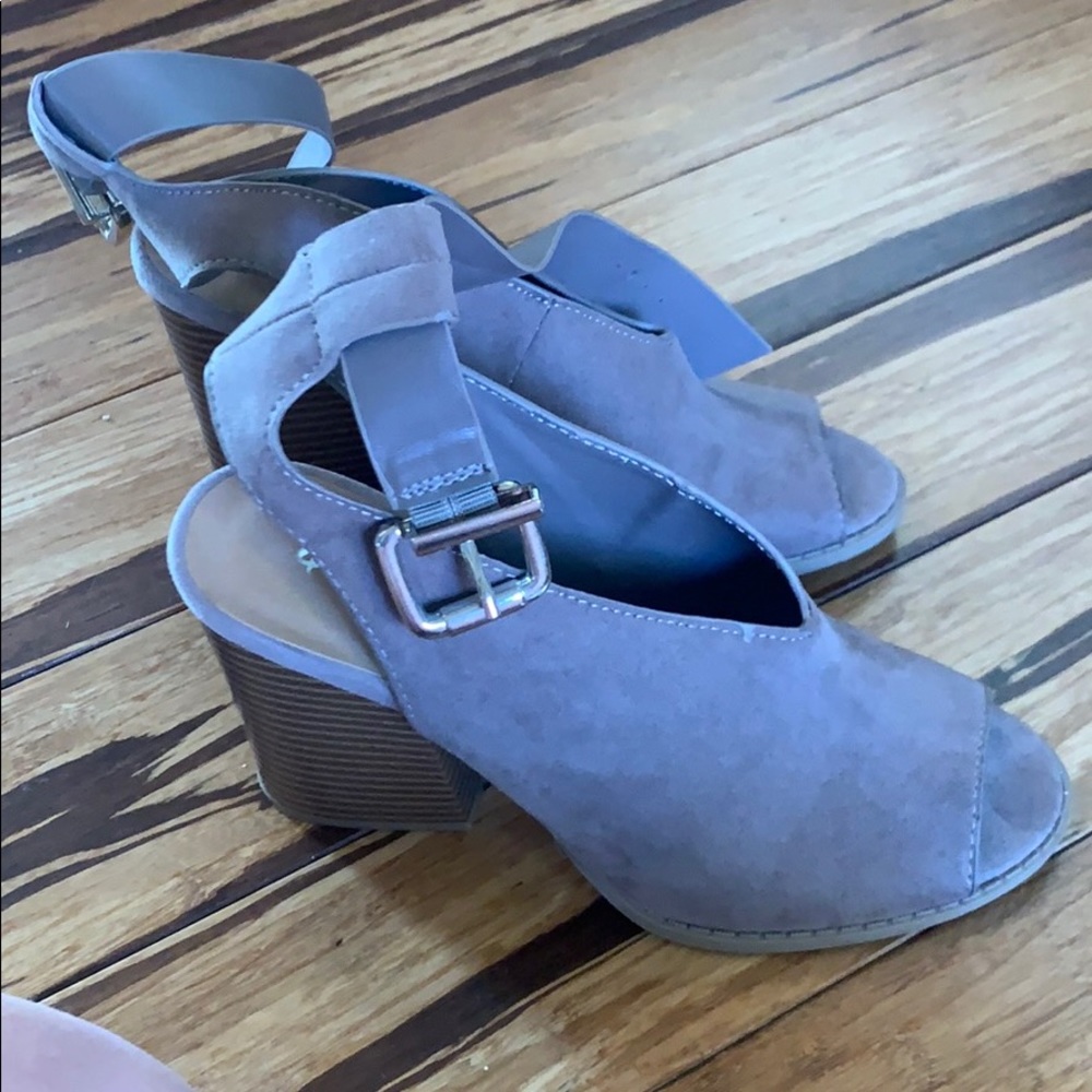 NWT Qupid heels - Picture 3 of 6